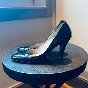 DELMAN BLACK PATENT LEATHER HEELS 8 1/2